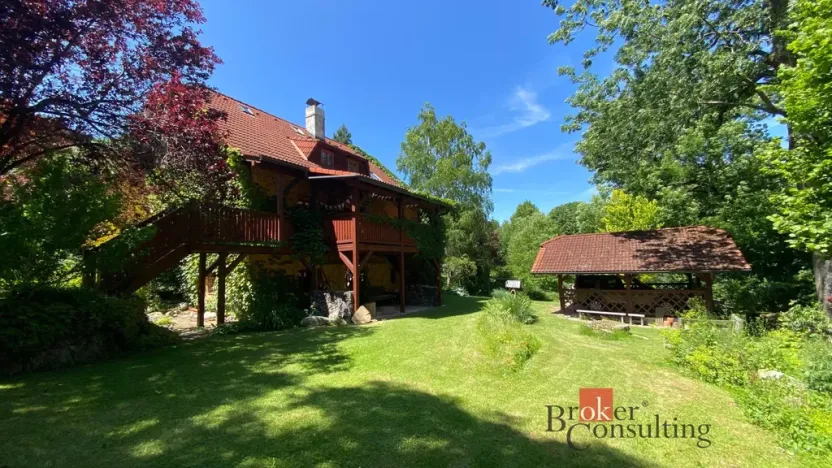 Prodej rodinného domu, Horní Stropnice - Hojná Voda, 242 m2