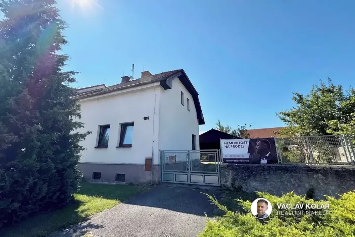 Prodej rodinného domu, Stěžery, Lipová, 196 m2
