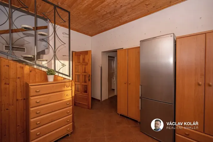 Prodej rodinného domu, Stěžery, Lipová, 196 m2