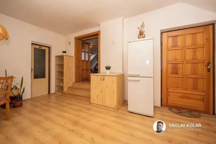 Prodej rodinného domu, Stěžery, Lipová, 196 m2