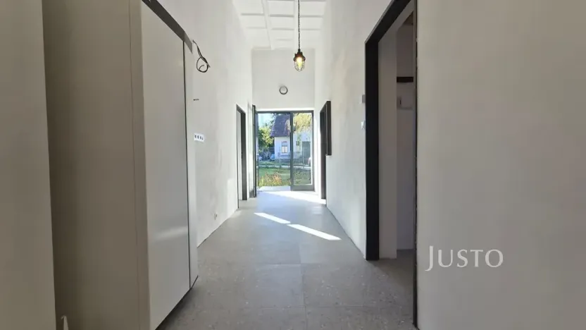 Pronájem kanceláře, Písek, Za Nádražím, 85 m2