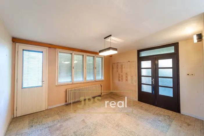 Prodej rodinného domu, Týnec, 312 m2