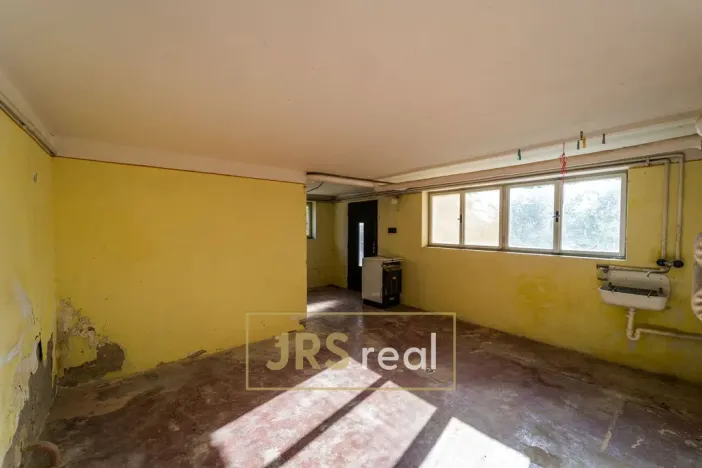 Prodej rodinného domu, Týnec, 312 m2