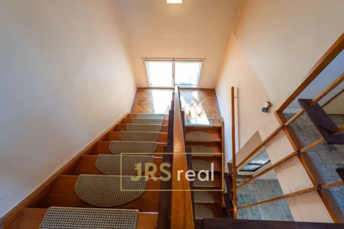 Prodej rodinného domu, Týnec, 312 m2