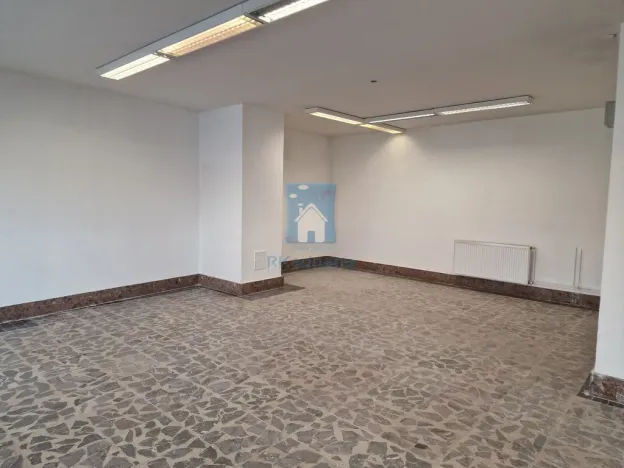 Pronájem skladu, Domažlice, Husova třída, 285 m2