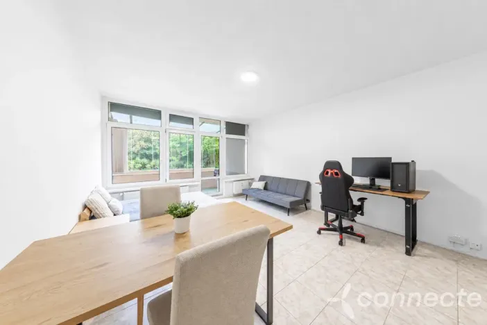 Prodej bytu 1+kk, Praha - Zbraslav, Spojařů, 32 m2