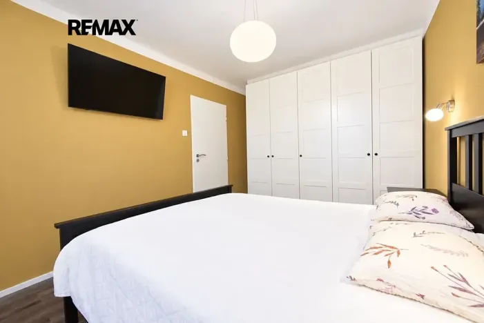 Prodej bytu 3+1, Milovice, Dukelská, 72 m2