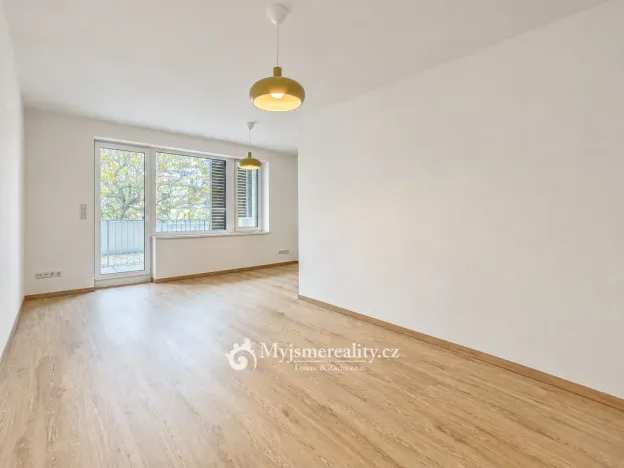 Pronájem bytu 1+1, Znojmo, Tovární, 49 m2