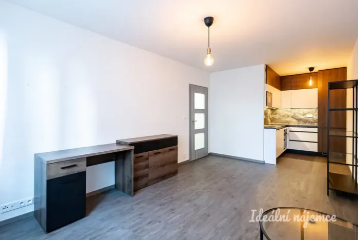 Pronájem bytu 2+kk, Praha - Horní Měcholupy, Nad přehradou, 43 m2