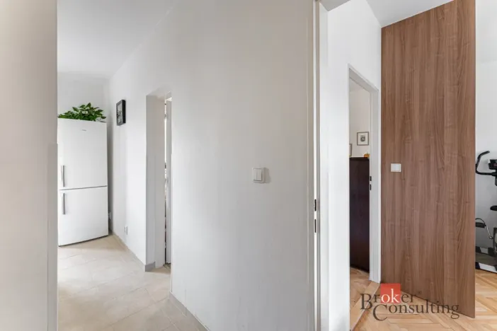 Prodej bytu 2+1, Praha - Vokovice, Africká, 48 m2