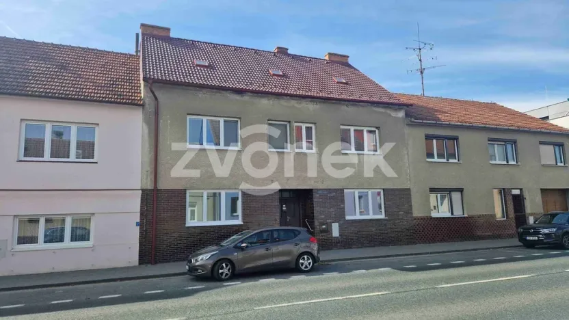 Prodej rodinného domu, Hustopeče, Brněnská, 200 m2