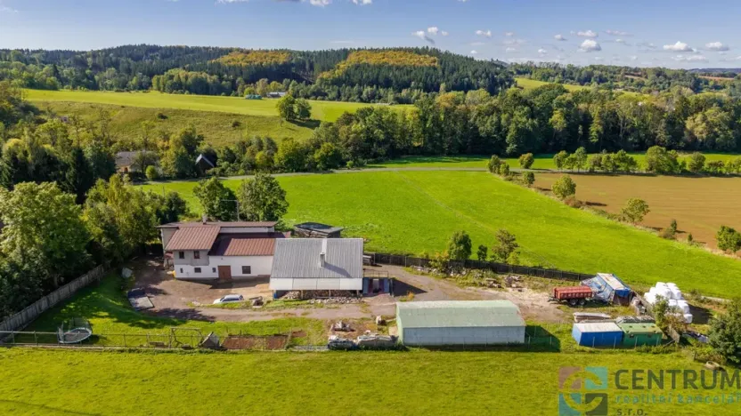 Prodej vícegeneračního domu, Veselá, 265 m2