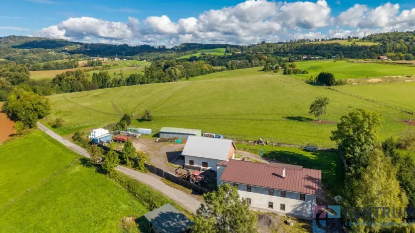 Prodej vícegeneračního domu, Veselá, 265 m2