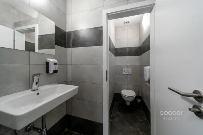Pronájem obchodního prostoru, Praha - Kobylisy, Čimická, 120 m2