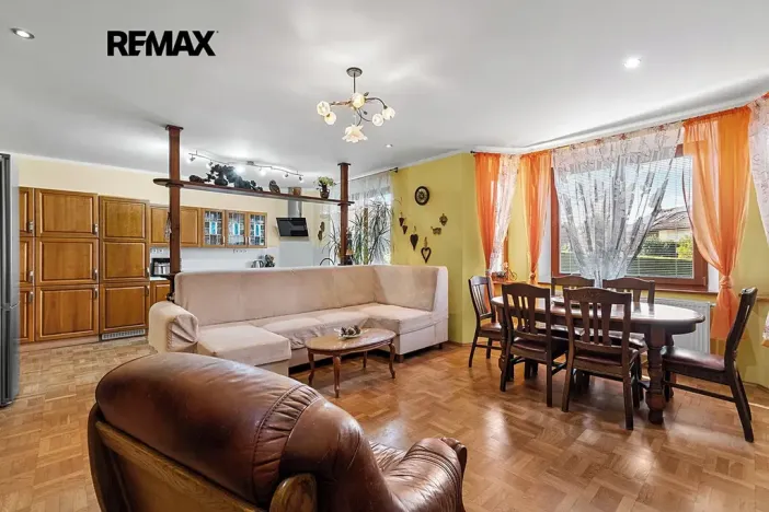 Prodej rodinného domu, Starý Plzenec, Erbenova, 207 m2