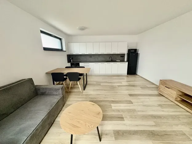 Pronájem bytu 4+kk, Zlín, Chmelnická, 96 m2
