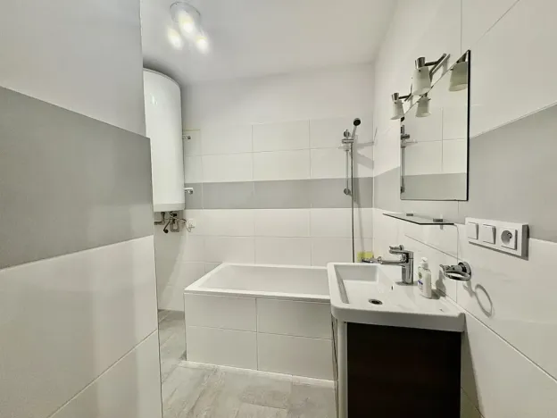 Pronájem bytu 4+kk, Zlín, Chmelnická, 96 m2