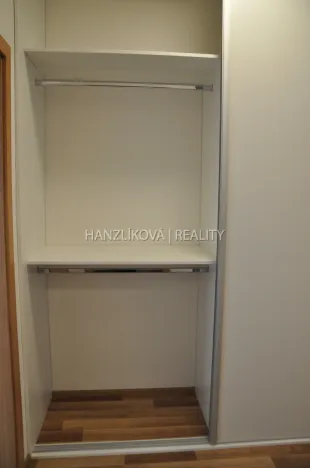 Pronájem bytu 1+kk, České Budějovice - České Budějovice 2, Volejbalistů, 30 m2