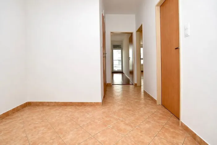 Prodej bytu 2+kk, Praha - Střížkov, Zakšínská, 55 m2
