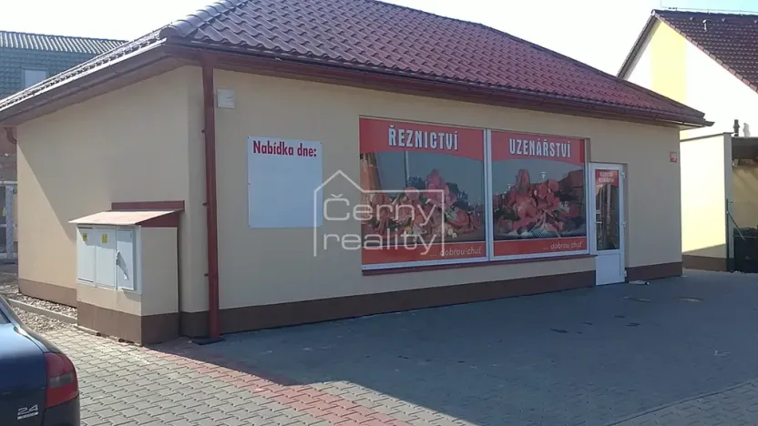 Pronájem obchodního prostoru, Pardubice, Habřinská, 92 m2