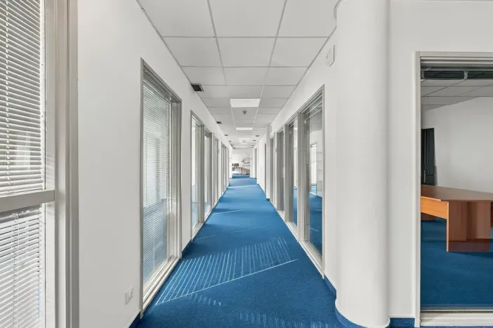 Pronájem kanceláře, Praha - Nové Město, Krakovská, 1120 m2
