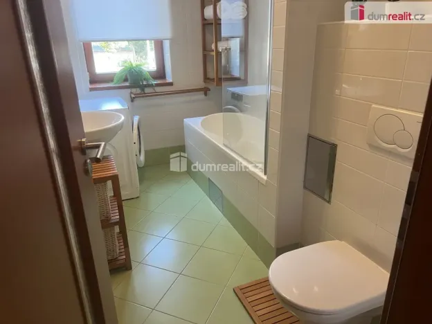Pronájem bytu 1+kk, Praha - Ďáblice, Hořínecká, 48 m2