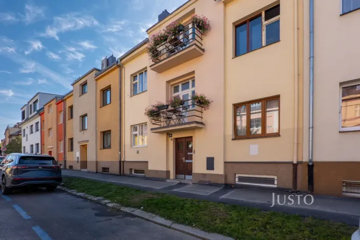 Pronájem bytu 2+kk, Praha, Kounická, 47 m2