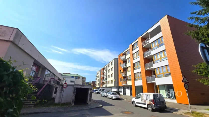 Prodej obchodního prostoru, Písek - Pražské Předměstí, V Portyči, 229 m2