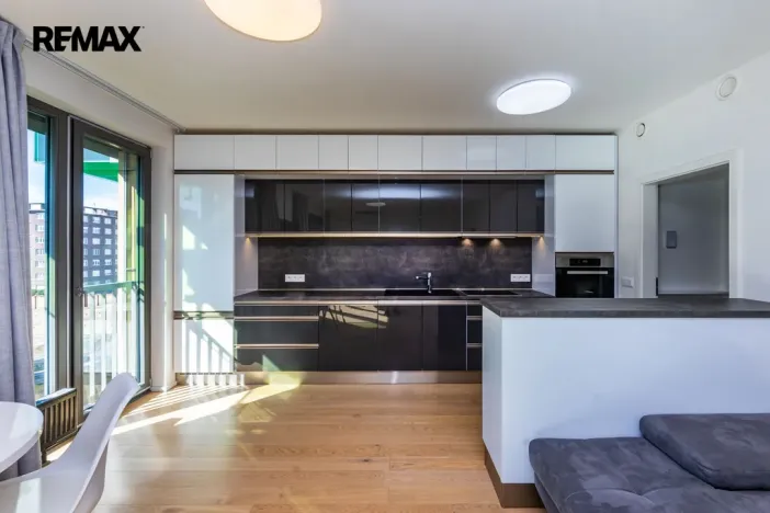 Pronájem bytu 2+kk, Praha - Vršovice, Altajská, 66 m2