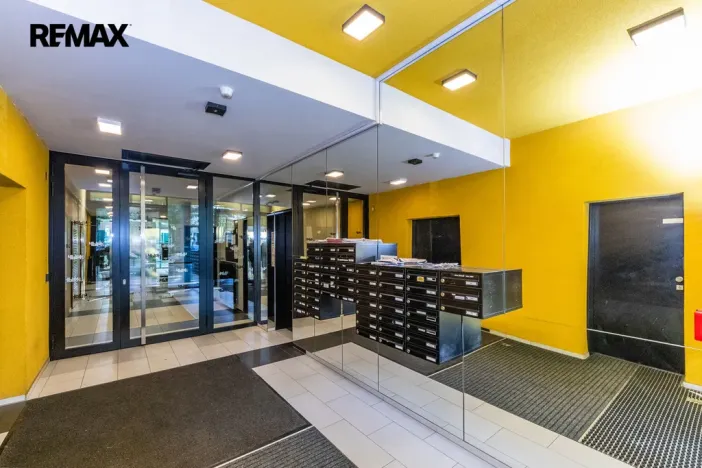 Pronájem bytu 2+kk, Praha - Vršovice, Altajská, 66 m2