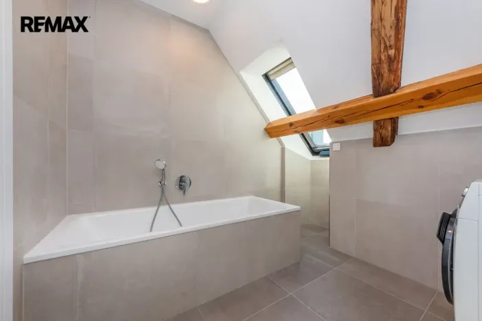 Pronájem bytu 2+kk, Praha - Nusle, Vrtbova, 62 m2