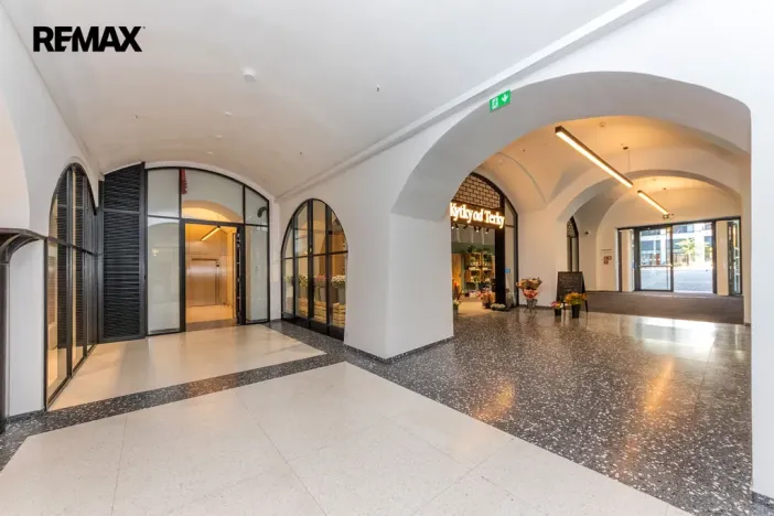 Pronájem bytu 2+kk, Praha - Nusle, Vrtbova, 62 m2