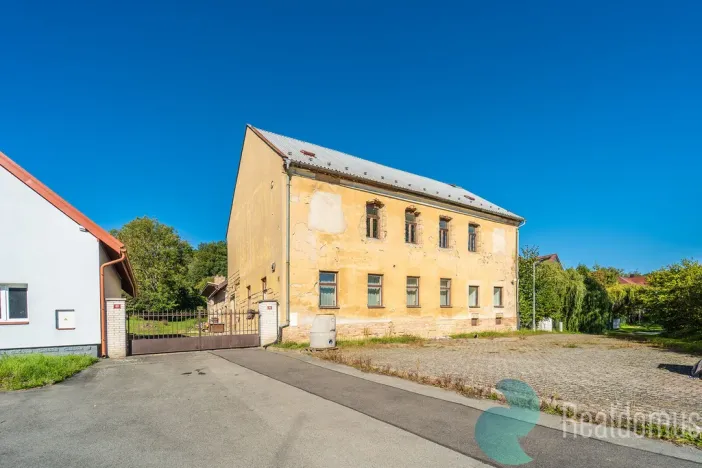 Prodej činžovního domu, Žerčice, 550 m2