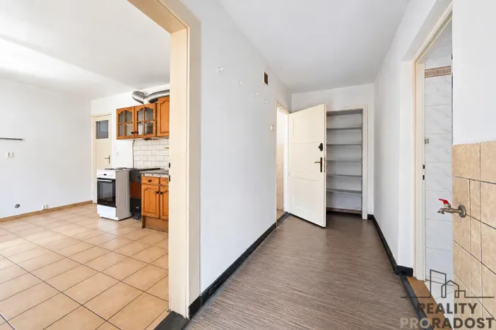 Prodej rodinného domu, Kladruby nad Labem - Bílé Vchynice, 266 m2
