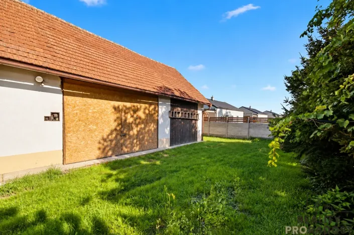 Prodej rodinného domu, Kladruby nad Labem - Bílé Vchynice, 266 m2