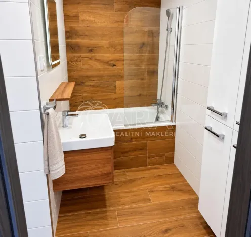 Prodej bytu 3+1, Ústí nad Labem - Severní Terasa, Ořechová, 65 m2
