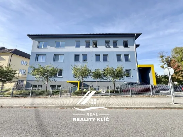 Pronájem kanceláře, Hlučín, Školní, 57 m2