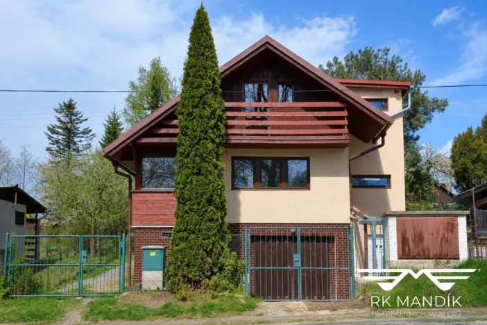 Prodej chaty, Babice, Na Bahýnkách, 121 m2