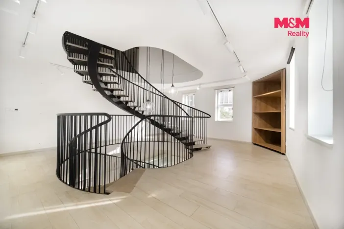 Prodej obchodního prostoru, Moravská Třebová - Město, Cihlářova, 77 m2