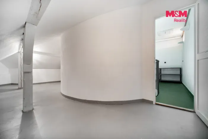 Prodej obchodního prostoru, Moravská Třebová - Město, Cihlářova, 77 m2