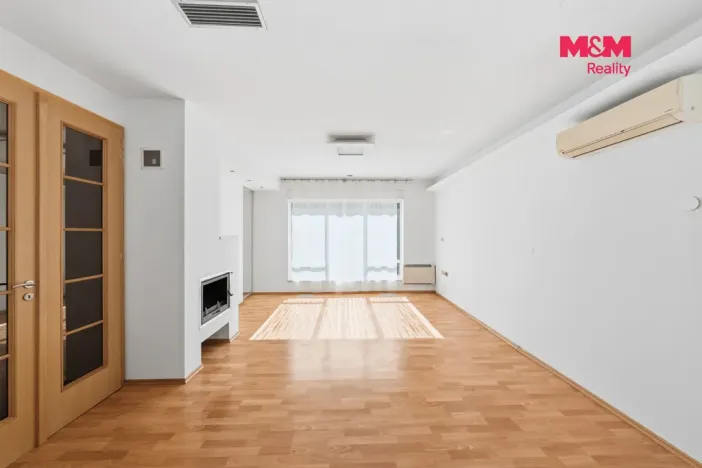 Prodej rodinného domu, Rajhrad, Dobrovského, 206 m2