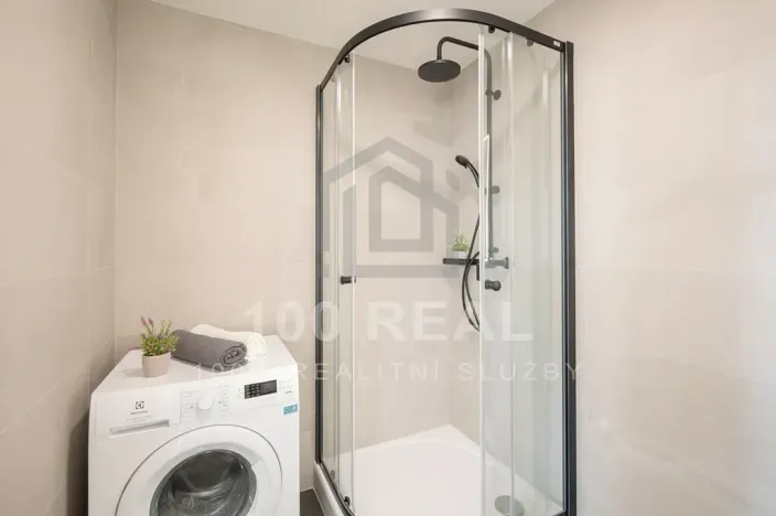 Pronájem bytu 2+kk, Pardubice, třída Míru, 51 m2