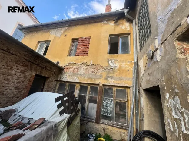 Prodej komerčního pozemku, Uherský Ostroh, 1105 m2