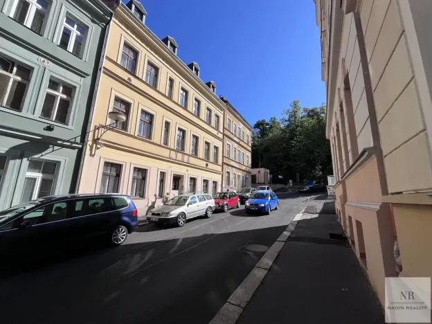 Prodej bytu 2+1, Karlovy Vary, Tylova, 70 m2
