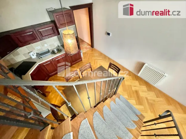 Prodej bytu 2+kk, Mariánské Lázně, Dusíkova, 76 m2