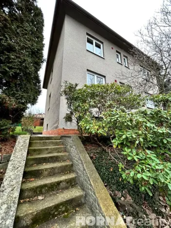 Prodej vícegeneračního domu, Praha - Strašnice, Pod strání, 335 m2