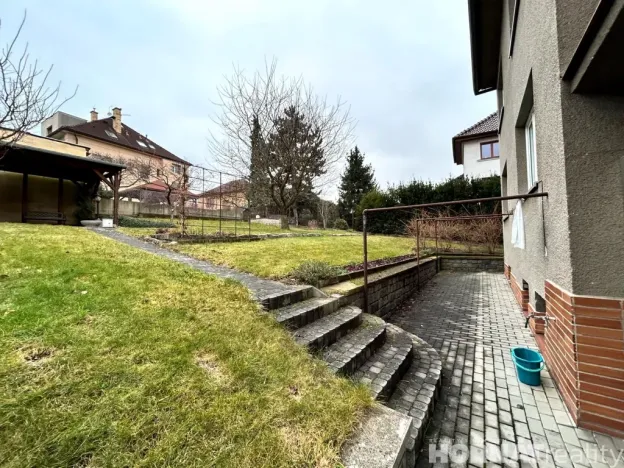 Prodej vícegeneračního domu, Praha - Strašnice, Pod strání, 335 m2