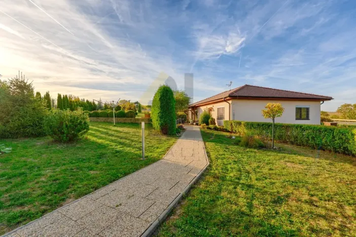 Prodej rodinného domu, Kašnice, 123 m2