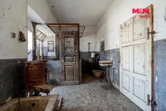 Prodej rodinného domu, Hostim, 130 m2