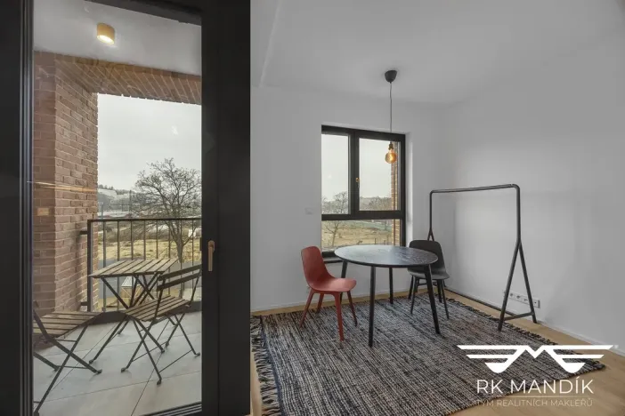 Pronájem bytu 1+kk, Praha - Smíchov, U Lihovaru, 28 m2